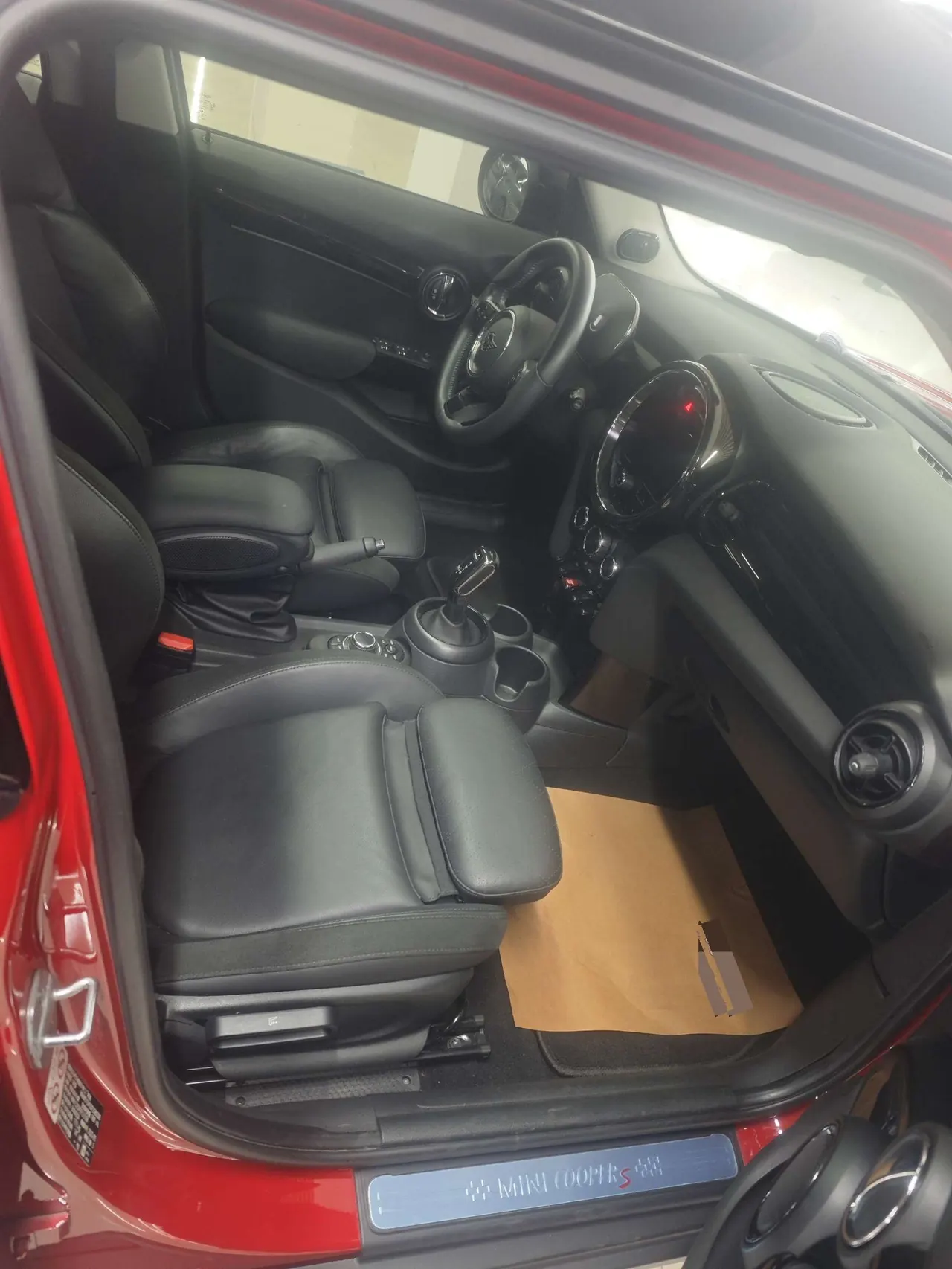 MINI Mini 5-Door (Imported) 2023 Mini Cooper S 2.0T Artist Automatic Gear 6