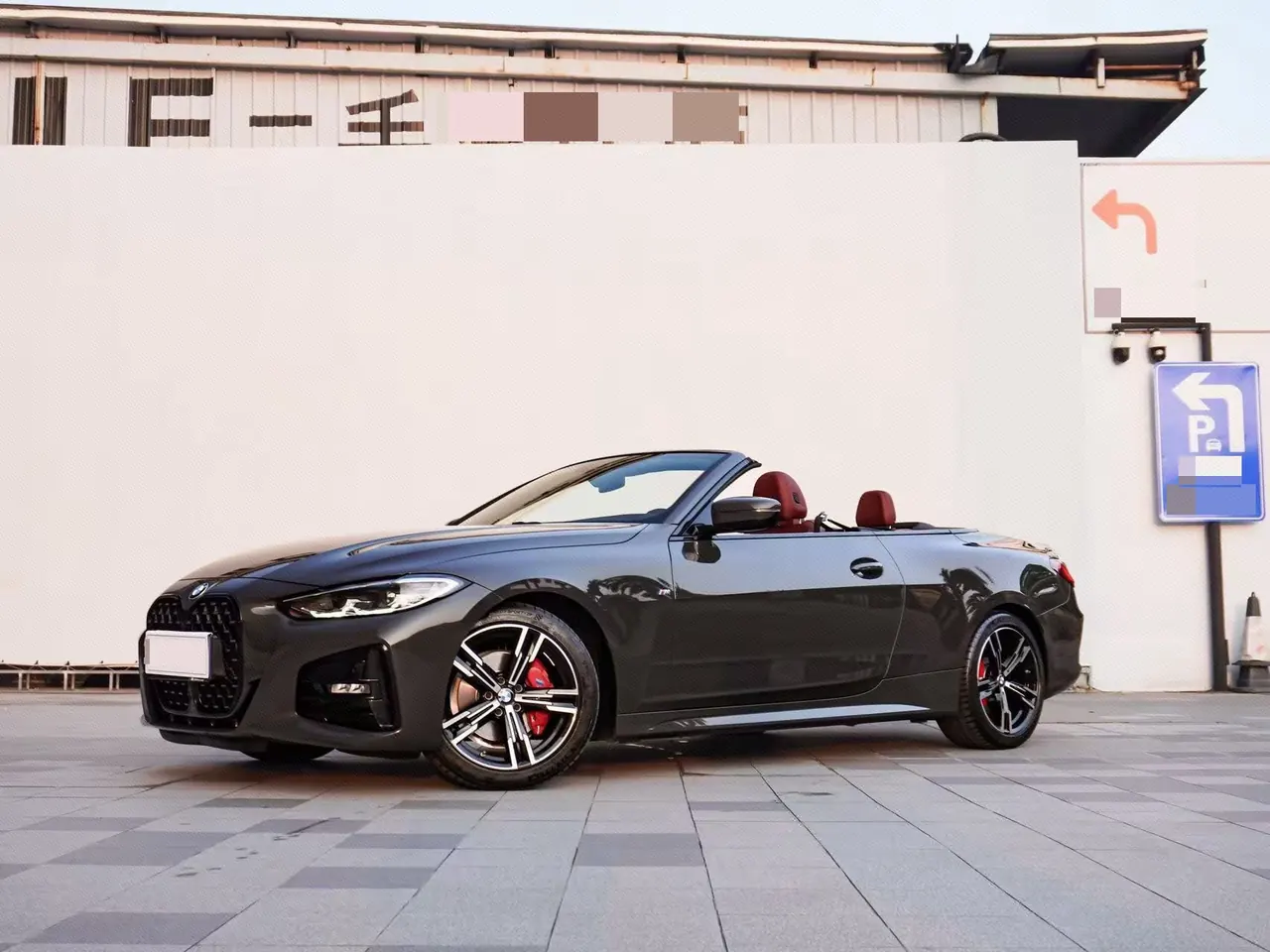 Open image lightbox: BMW 4 Series (Imported) 2022 425i Convertible Coupe 2.0T M Sports Suit Automatic Gear
