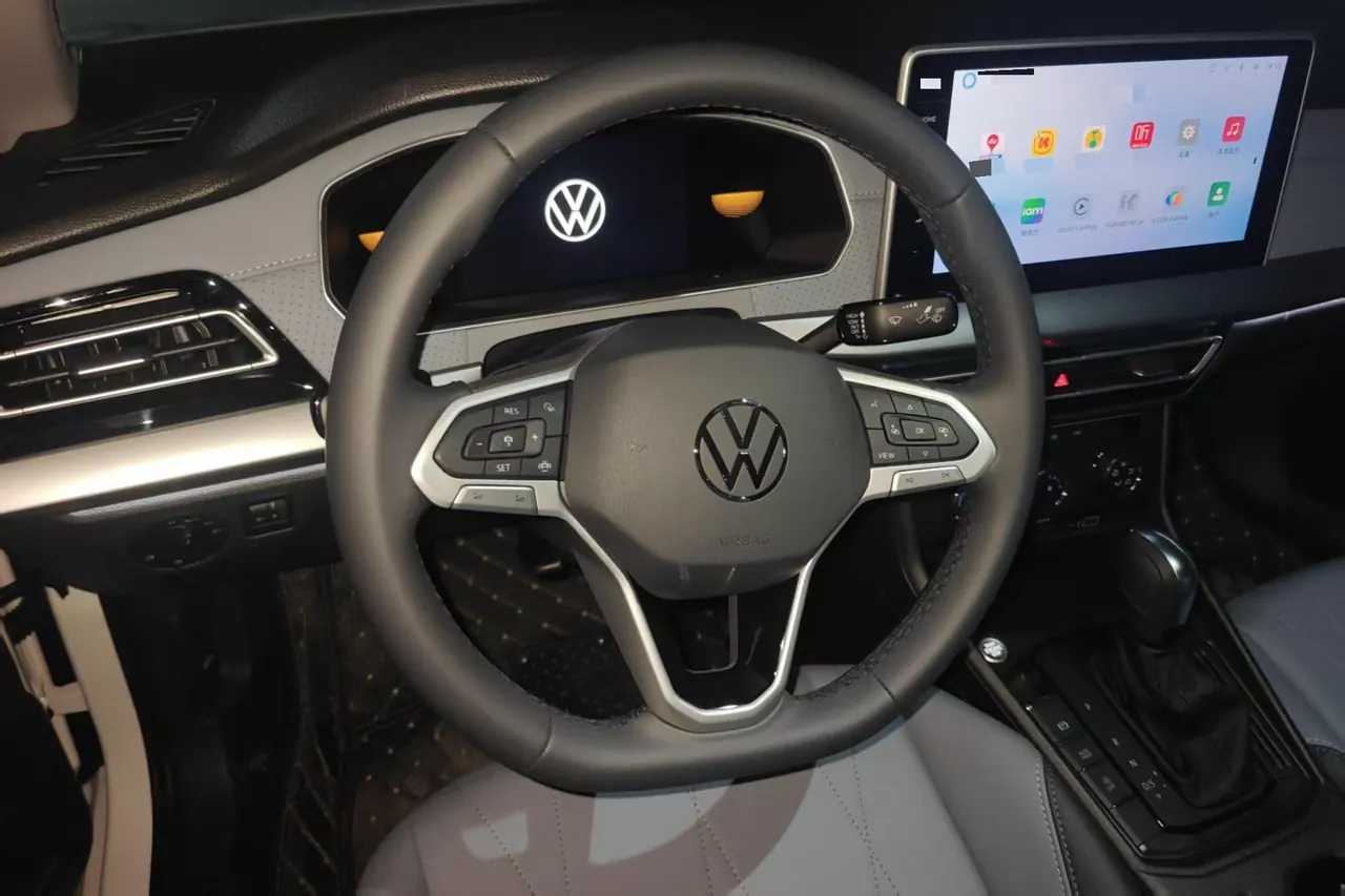 Volkswagen 2026 LaVida 1.5 Star 5 Million Edition Automatic Gear 4
