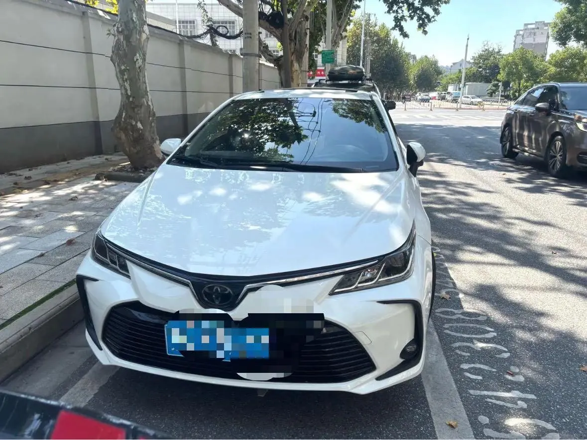Toyota 2021 corolla 1.2T stepless elite PLUS version of automatic gear 2