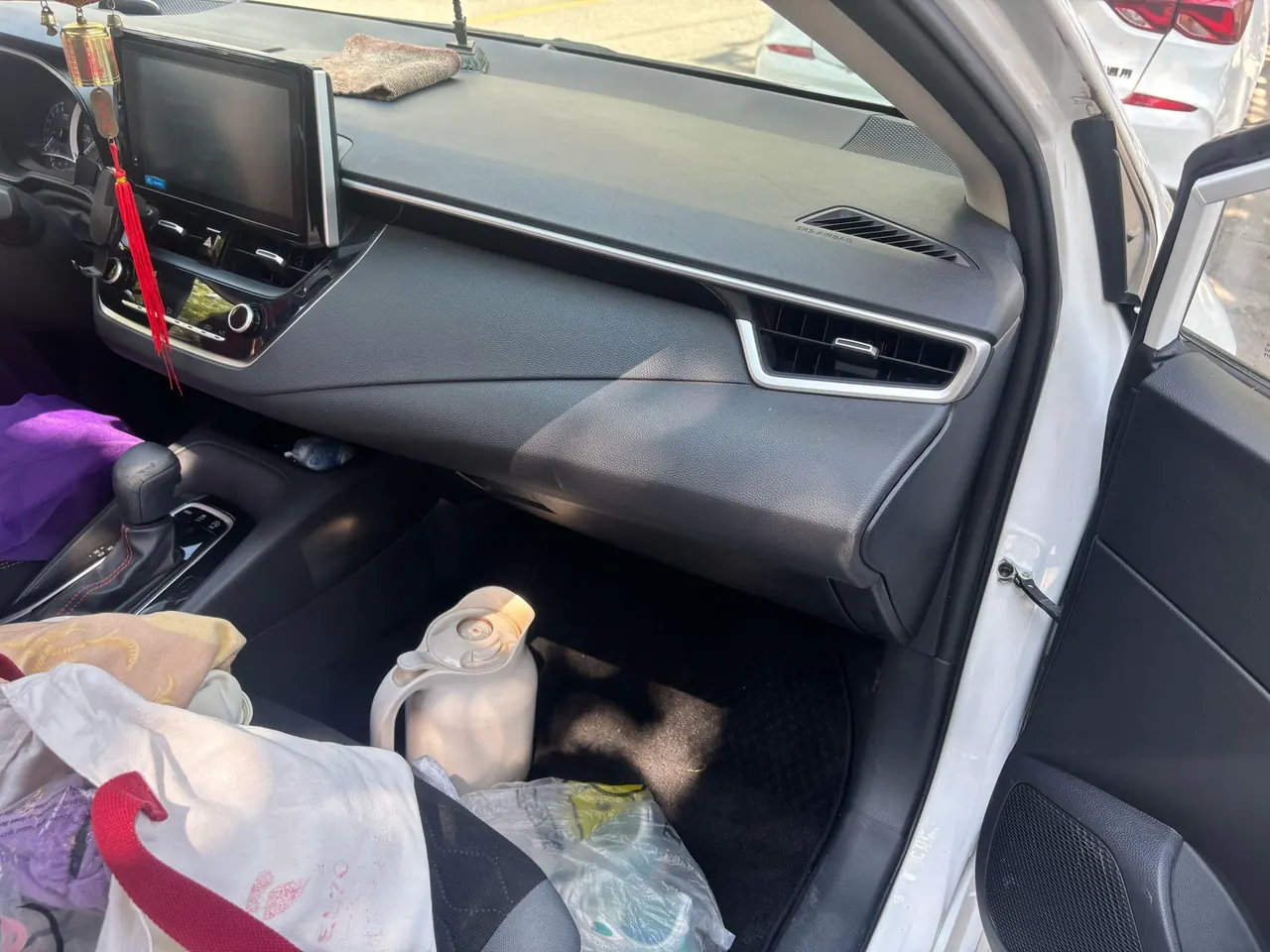 Toyota 2021 corolla 1.2T stepless elite PLUS version of automatic gear 3