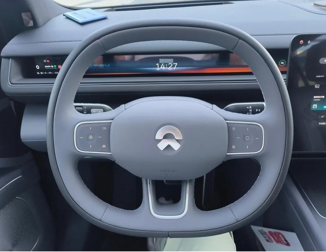 NIO 2026 ES8 5-seat Executive Deluxe Automatic Gear 4