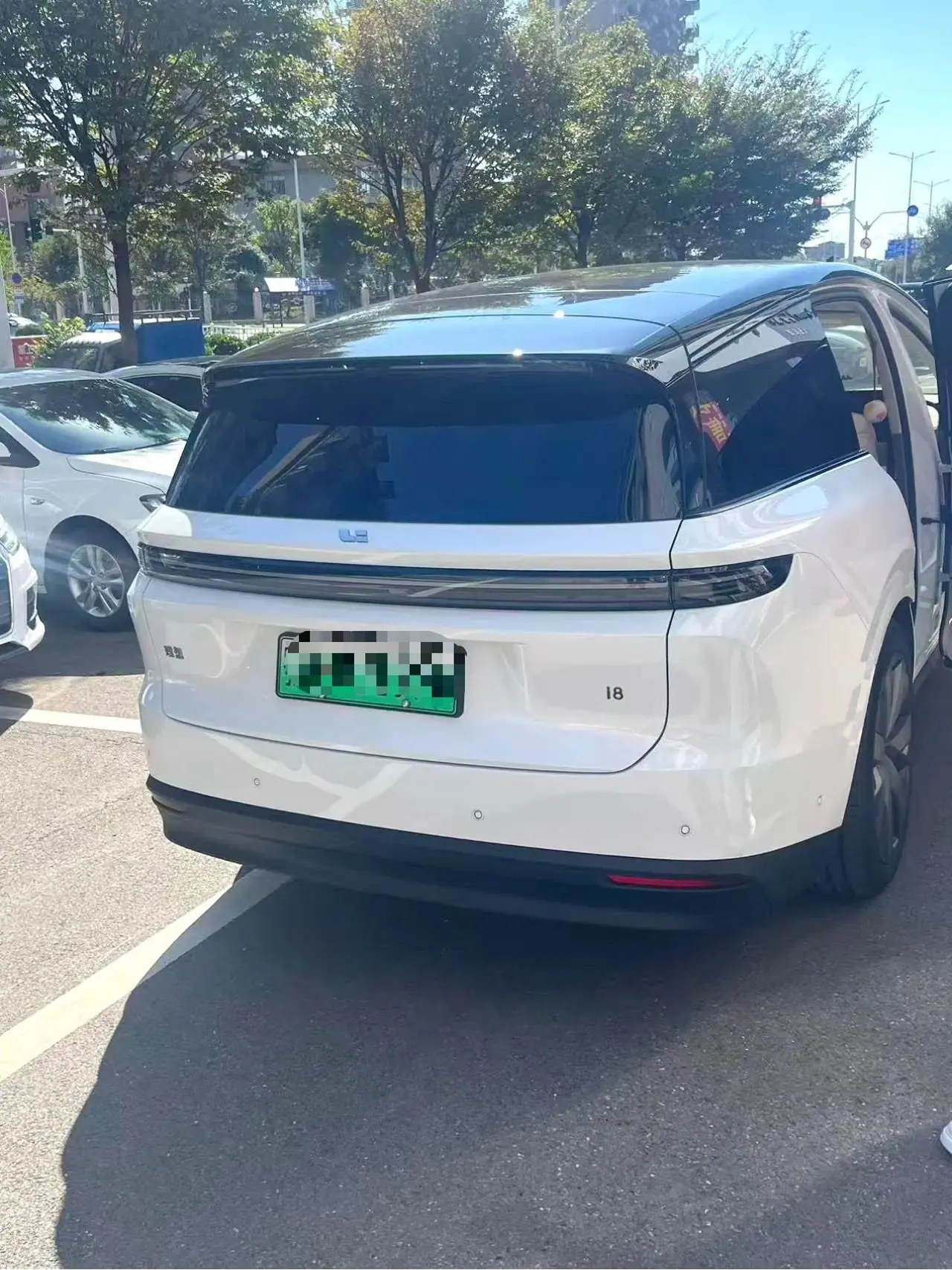 Li 2025 i8 Standard Edition Automatic Gear 6