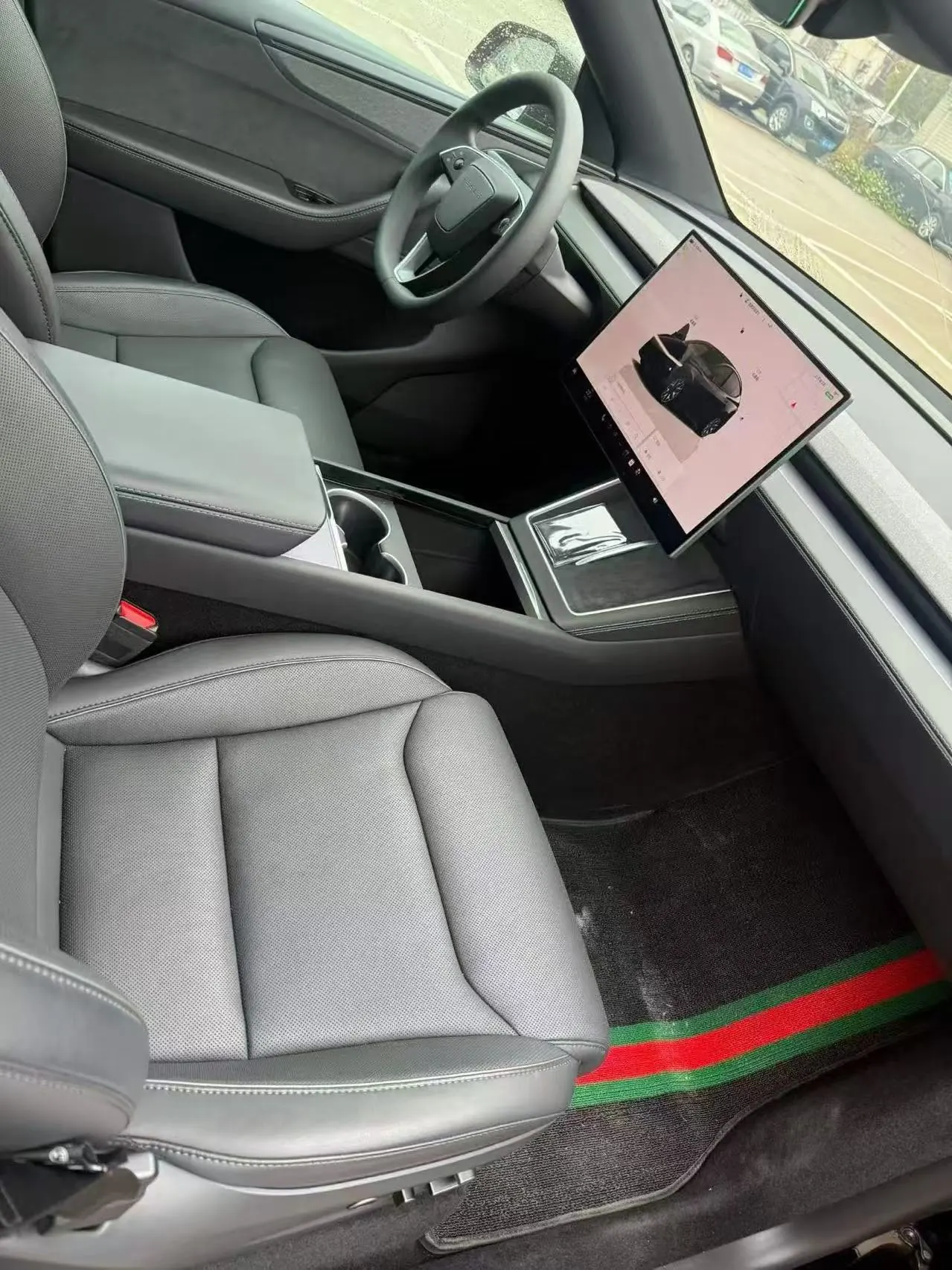 Tesla 2025 Model Y L Long Endurance All-Wheel Drive Automatic Transmission 4