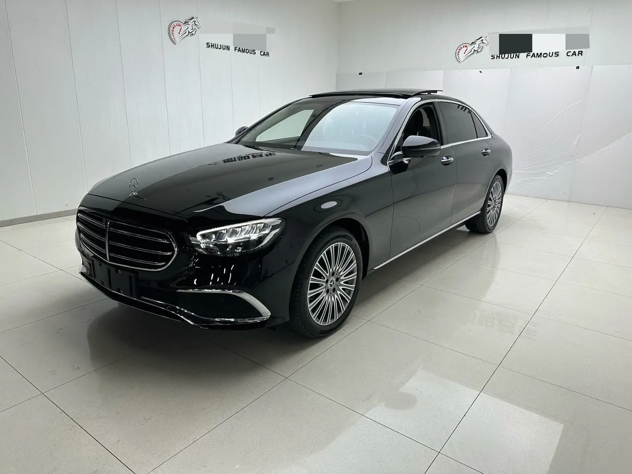 Open image lightbox: Mercedes Benz E Class 2022 E 300 L 2.0T Luxury Automatic Gear