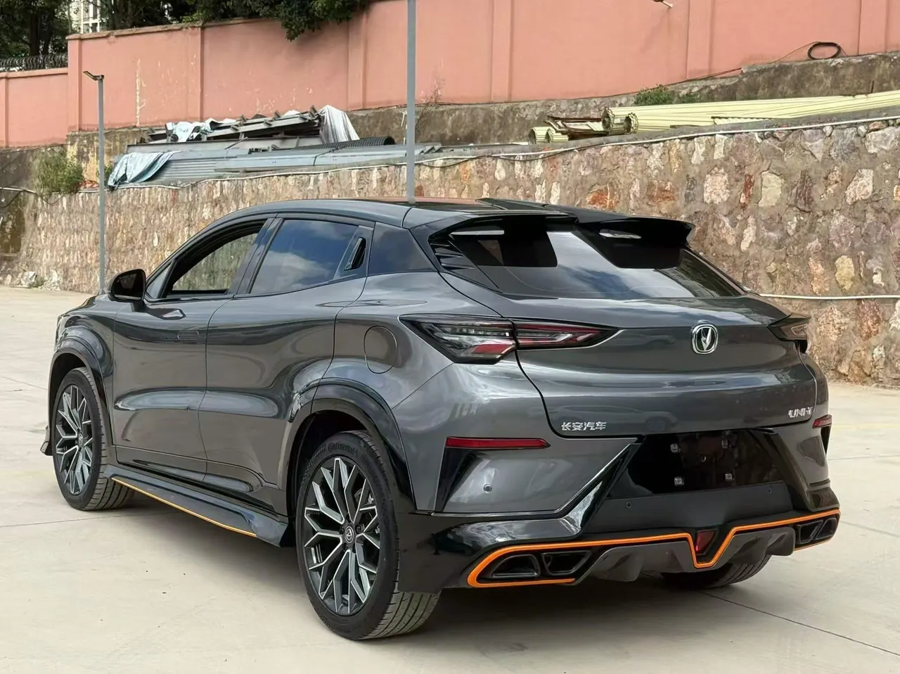 ChangAn 2022 UNI-T 1.5T Flagship Automatic Gear 9