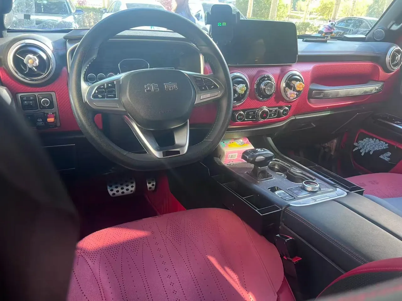 Beijing 2021 BJ40 2.0T four-wheel drive blade hero version chivalrous automatic gear 5