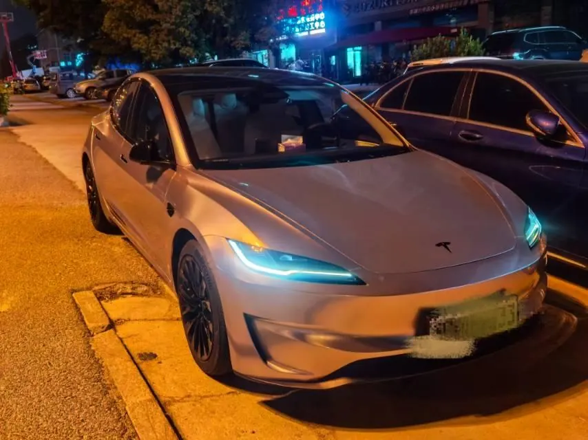 Tesla 2026 Model 3 rear-wheel drive version of automatic transmission 2
