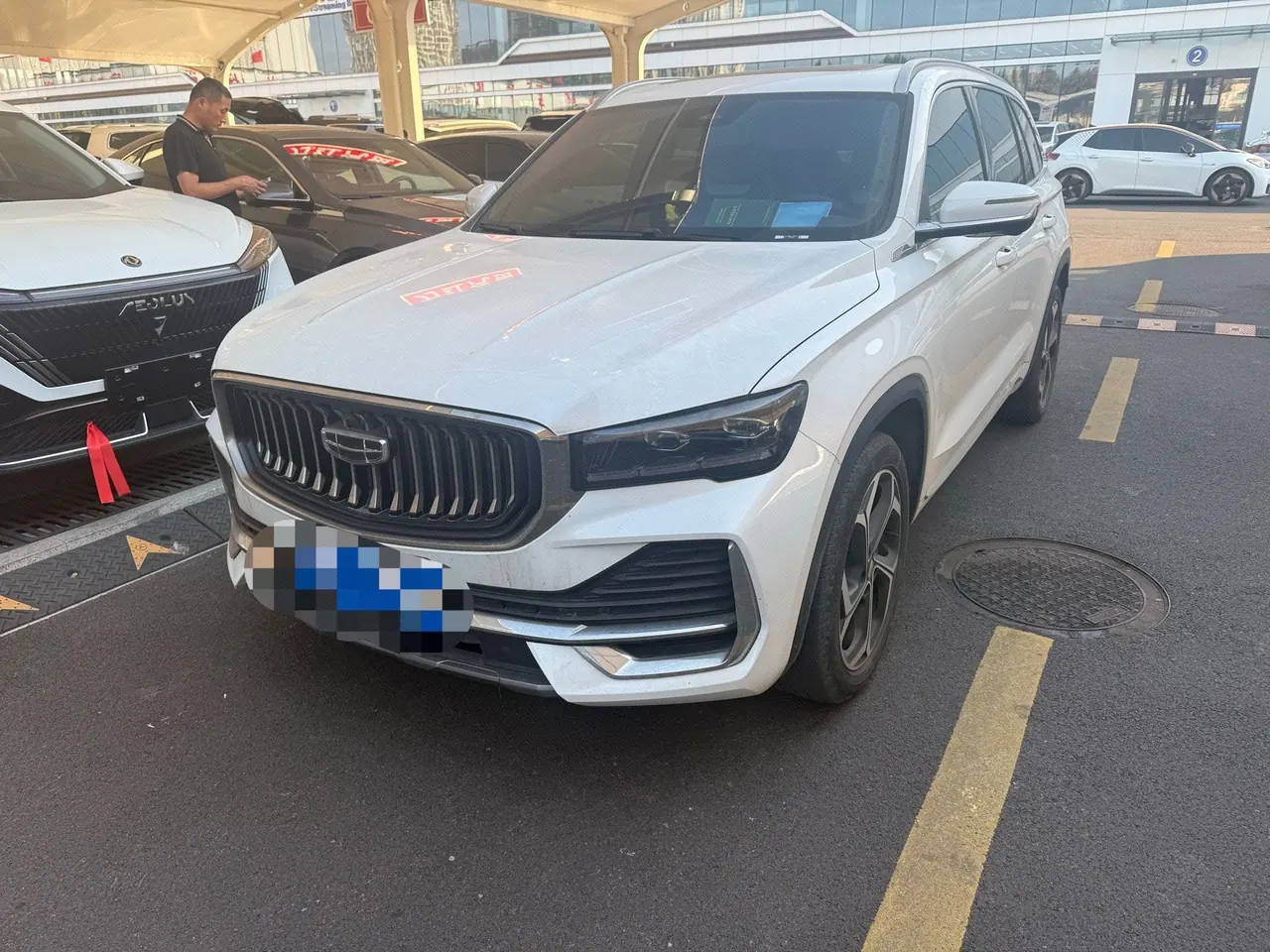 Открыть галерею: Geely 2021 XingyueL (Monjaro) 2.0TD EVO two-wheel drive distinguished automatic transmission