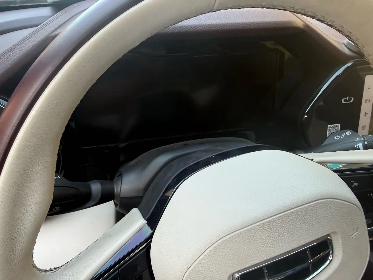 Geely 2021 XingyueL (Monjaro) 2.0TD EVO two-wheel drive distinguished automatic transmission 7