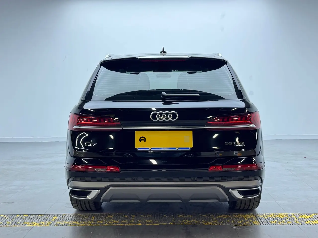 Audi Q7 (Imported) 2022 Q7 48V 3.0TFSI 55TFSI Quattro S line Sports Automatic 10