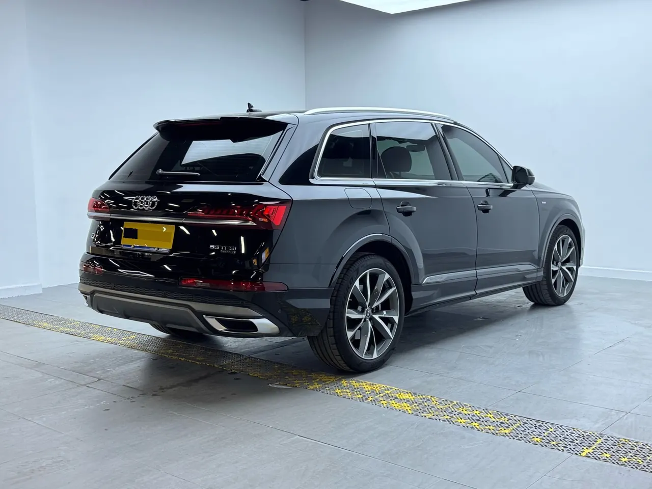 Audi Q7 (Imported) 2022 Q7 48V 3.0TFSI 55TFSI Quattro S line Sports Automatic 11
