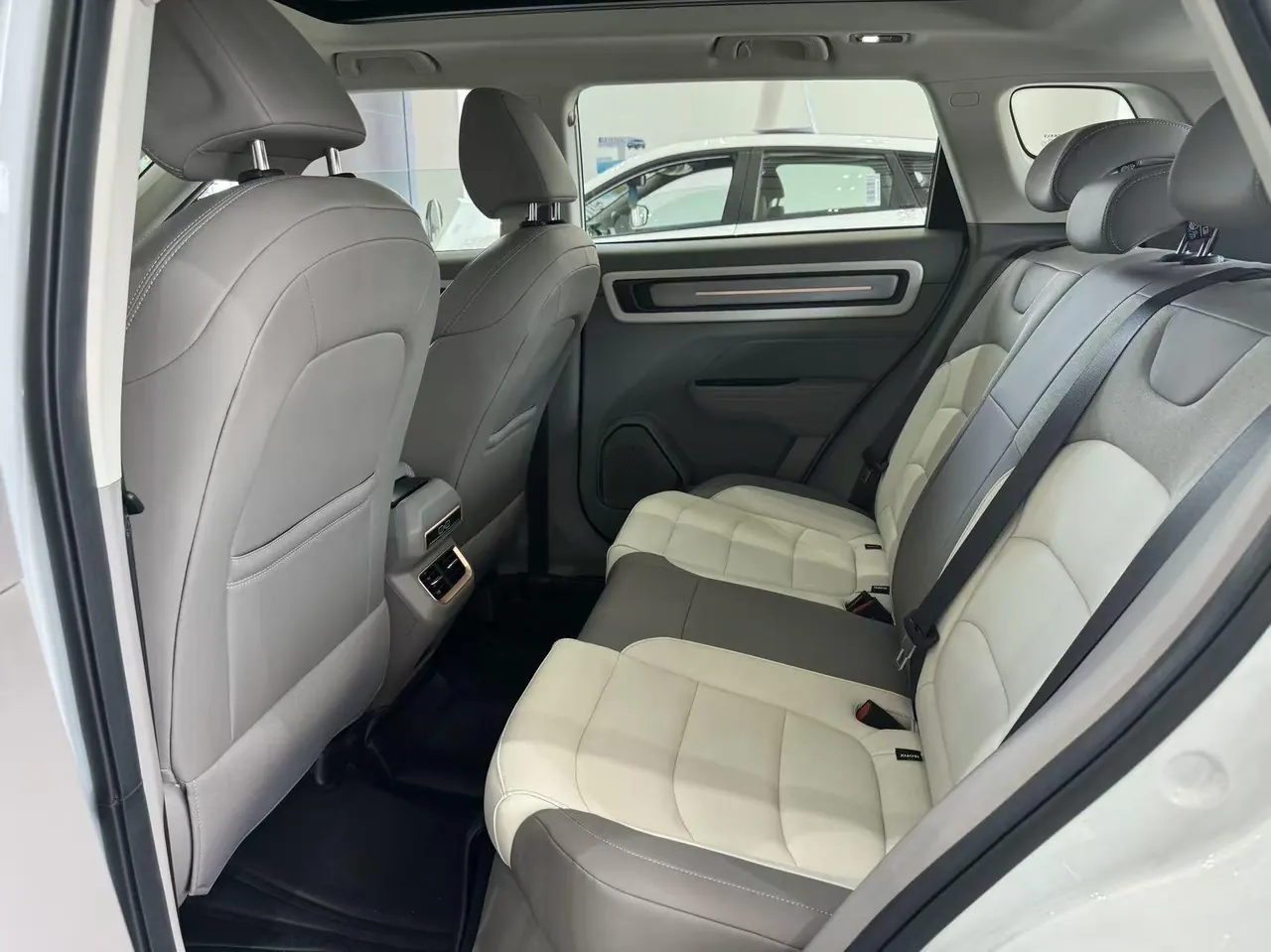 Geely 2026 model Icon 1.5TD Chocolate Elegant Edition, automatic transmission 6