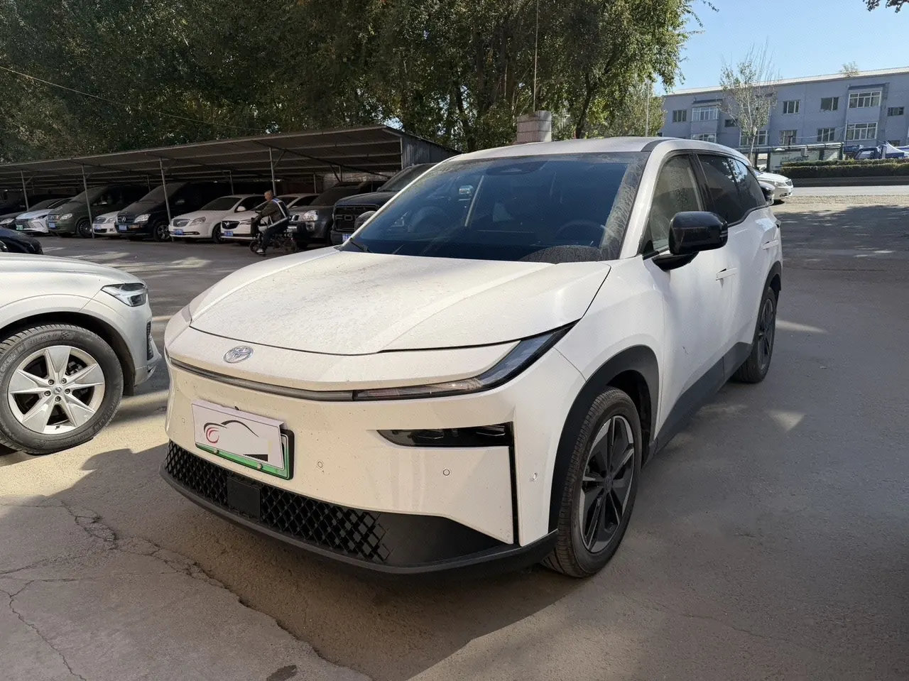 Toyota 2026 BZ3X 520 Pro Automatic - View 1