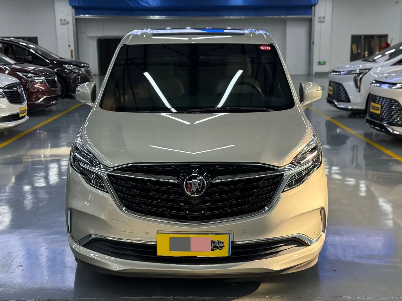 Buick 2022 GL8 ES Lu Zun 48V 2.0T 653T Luxury Automatic Gear 9