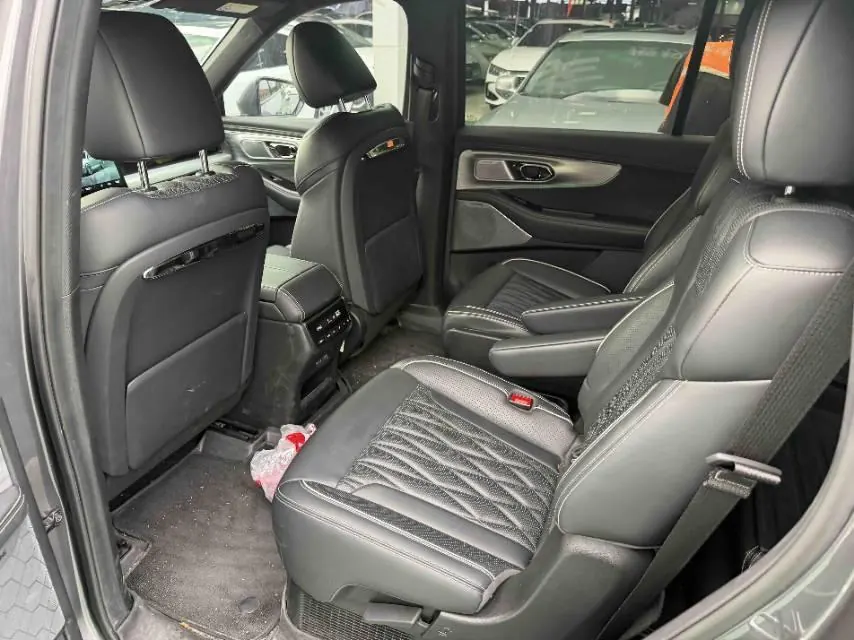 Chuanqi 2022 GS8 Hybrid 2.0TM Stepless Four-wheel Drive Premium Edition Six-seat Automatic Gear 4