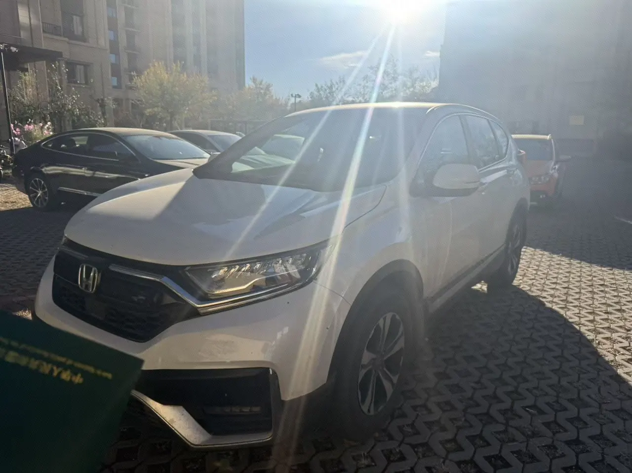 打开图片灯箱:Honda 2021 CR-V 1.5T Stepless 240TURBO Two-Drive Fashion Edition Automatic Gear