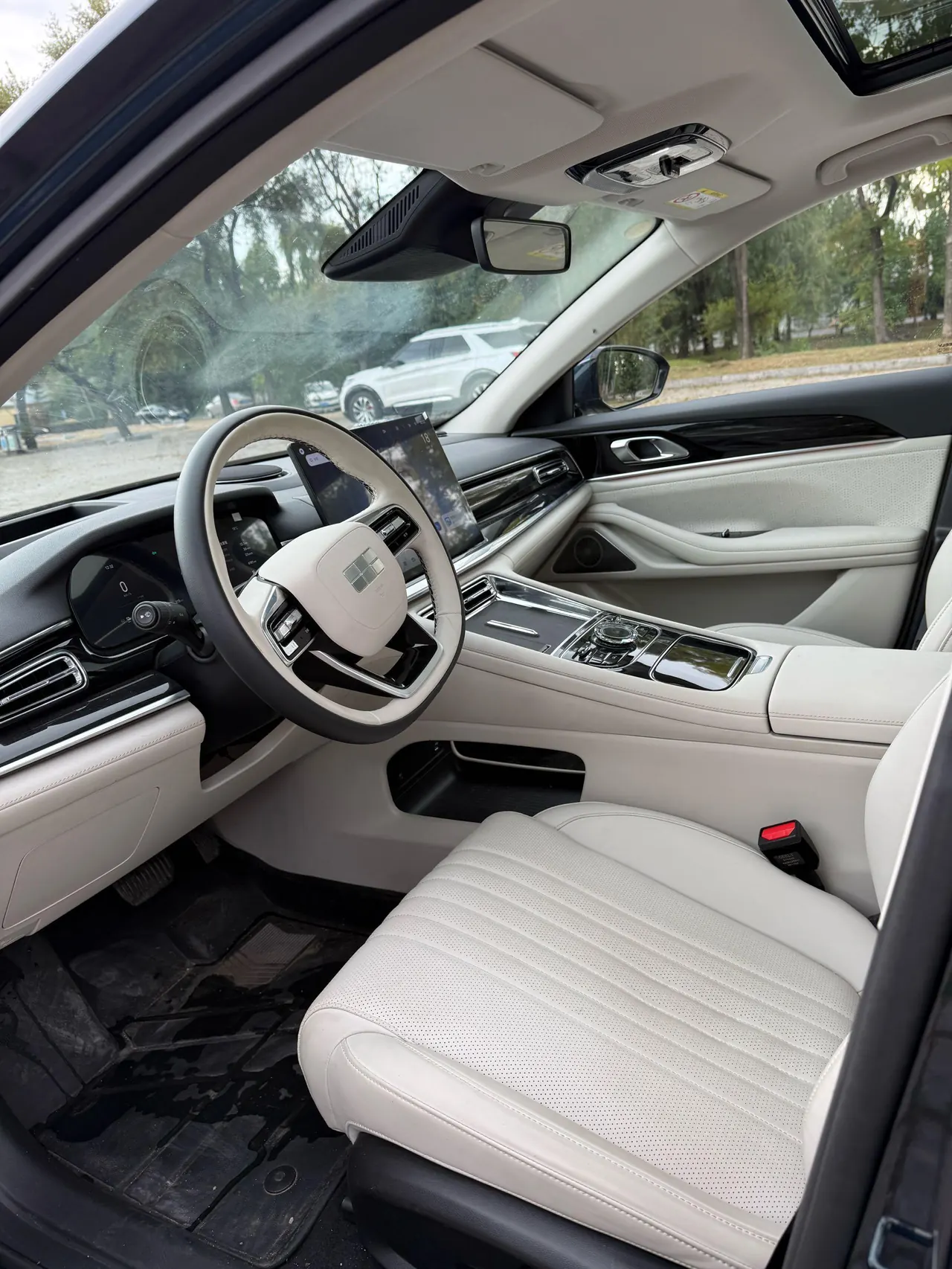 Geely Galaxy 2026 star shine 7 EM-i 1.5 220km four-wheel drive star shine version automatic gear 3