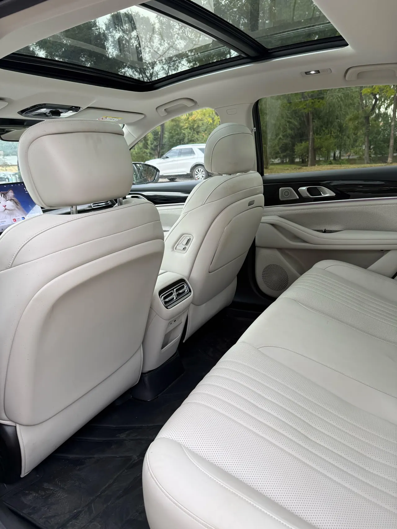 Geely Galaxy 2026 star shine 7 EM-i 1.5 220km four-wheel drive star shine version automatic gear 4