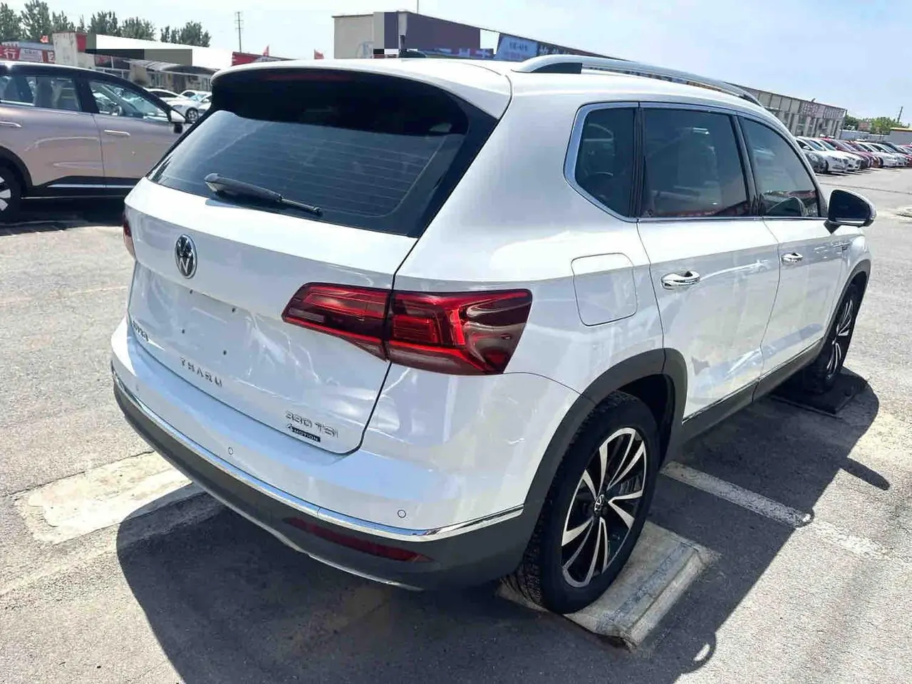Volkswagen 2022 Tuyue 2.0TSI 330TSI Four-wheel Drive Flagship Automatic Gear 3