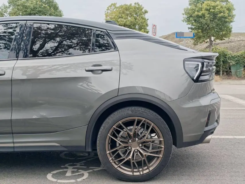 LYNK&amp;CO 2020 LYNK&amp;CO 05 2.0TD four-wheel drive Halo automatic gear 6