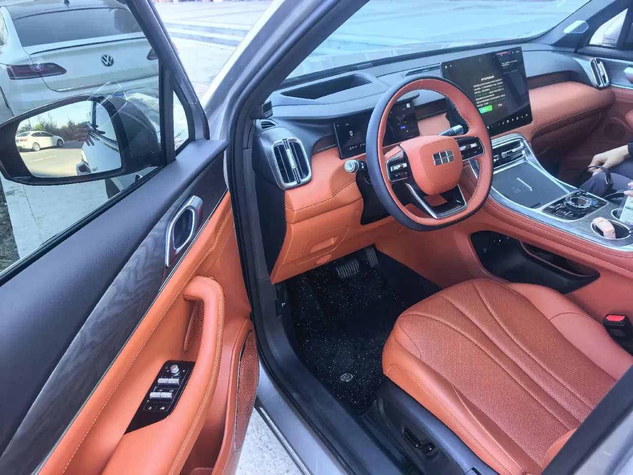 Geely Galaxy 2026 M7 Yuanhang Home 1.5 225km Discovery Edition Automatic Gear 3