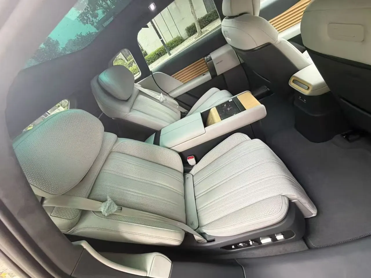 Audi 2026 E7X flagship Quattro automatic 3