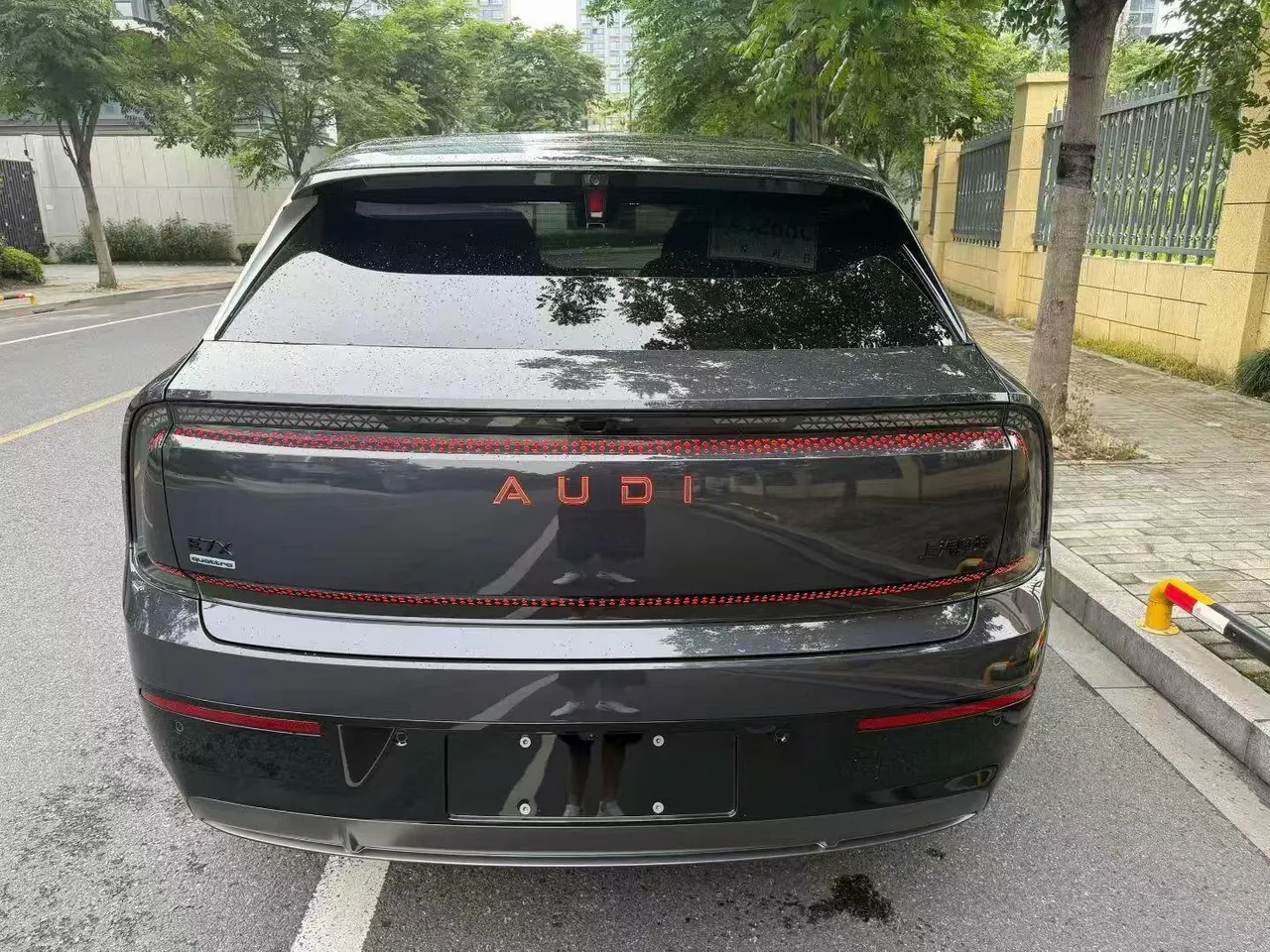 Audi 2026 E7X flagship Quattro automatic 4