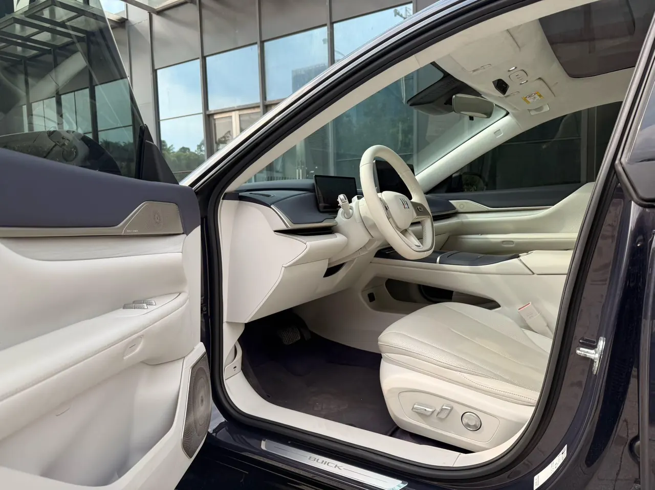 Buick 2026 to the border L7 Avia automatic gear 3