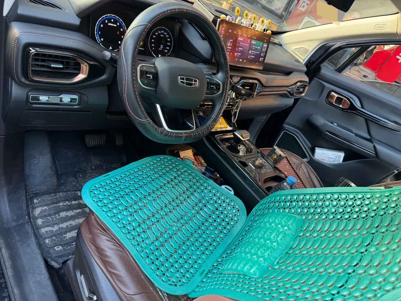 Geely 2022 Hao Yue 1.8TD Honorable 7-seat Automatic Transmission 8