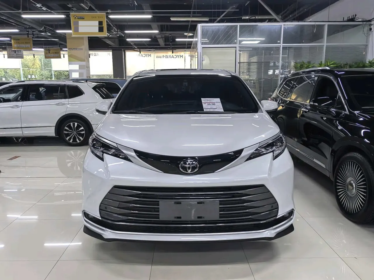 Toyota 2026 Sana 2.5 Stepless Four-wheel Drive Deluxe Edition Automatic Transmission 2