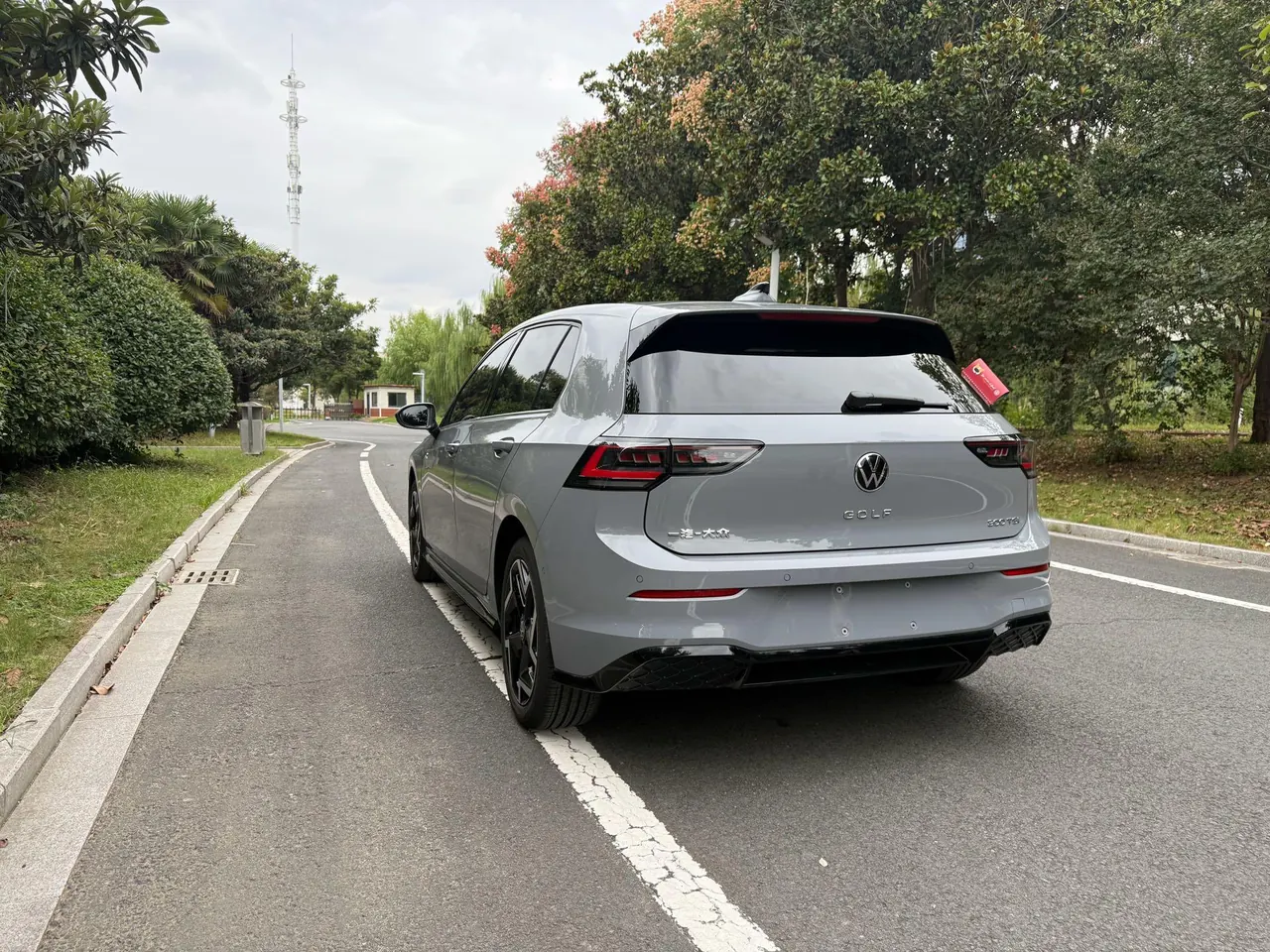 Volkswagen 2026 Golf 8 R-Line 1.5TSI 300TSI Automatic 6