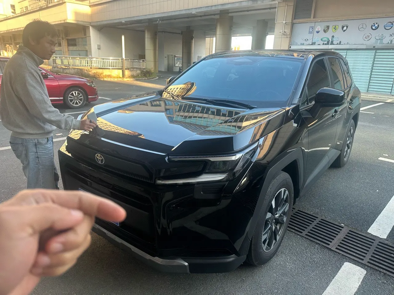 Open image lightbox: Toyota 2026 RAV4 Rongbo 2.0 Stepless Two-Drive Deluxe Automatic Gear