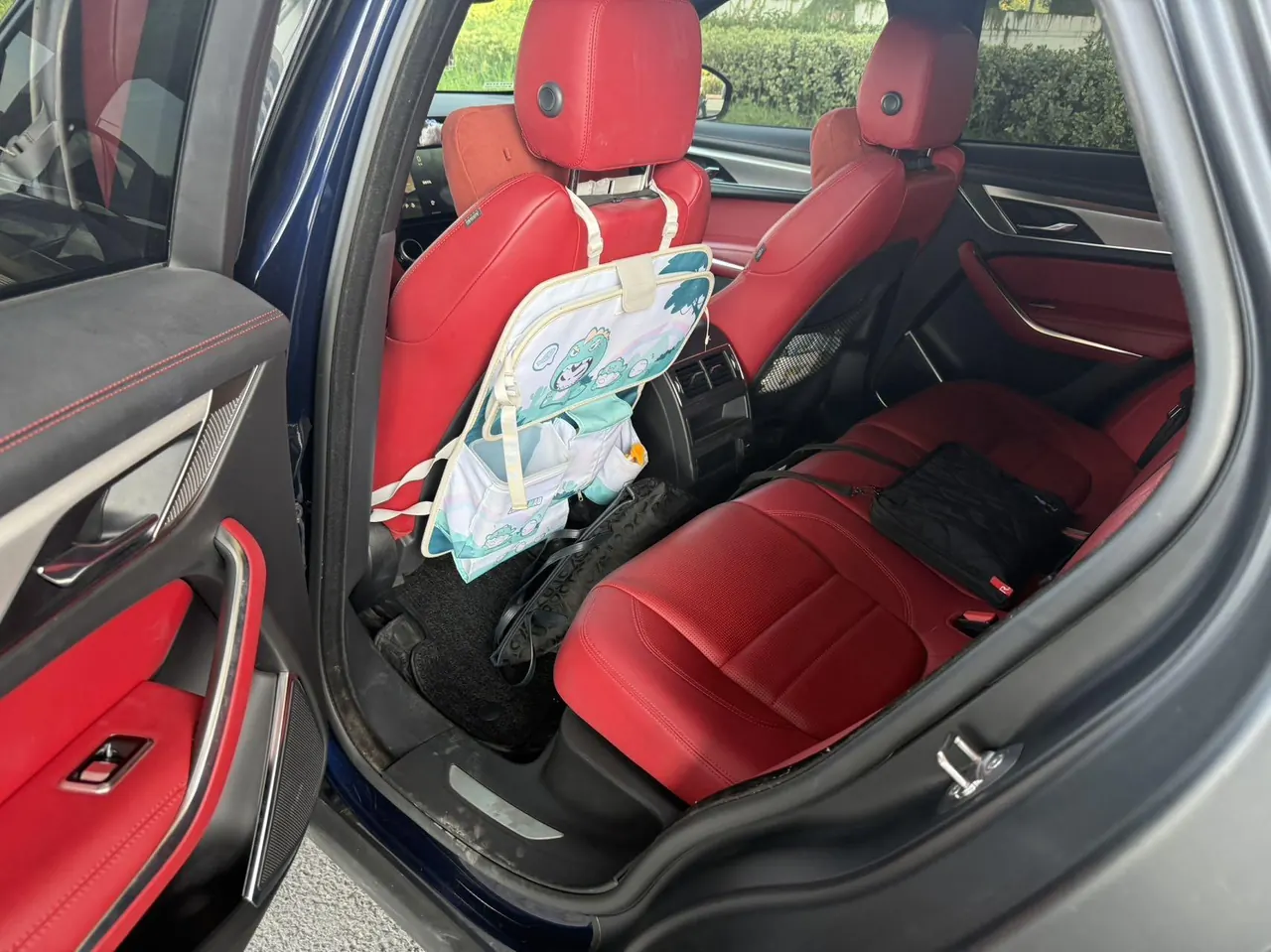 Jaguar F-PACE (Imported) 2024 F-PACE 2.0T P250 R-Dynamic SE Automatic Gear 7
