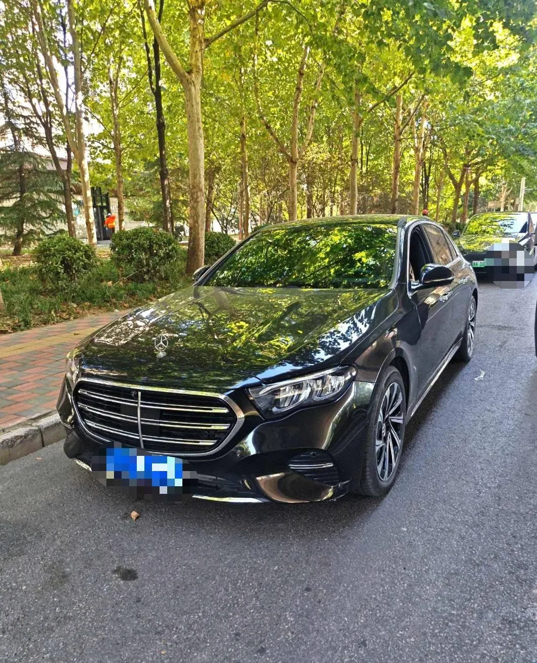 Open image lightbox: Mercedes Benz E Class 2024 E 300 L 48V 2.0T Luxury Automatic Gear