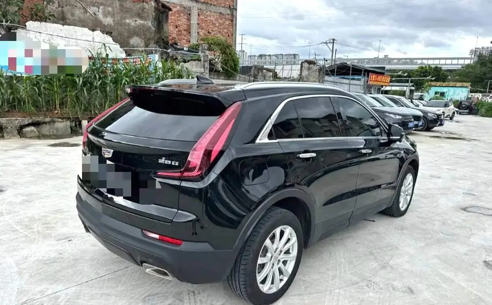 Cadillac 2021 XT4 2.0T 28T Two-Drive Technical Automatic Gear 2