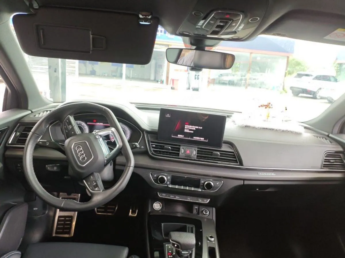 Audi 2024 Q5L 2.0TFSI 40TFSI luxury dynamic automatic 4