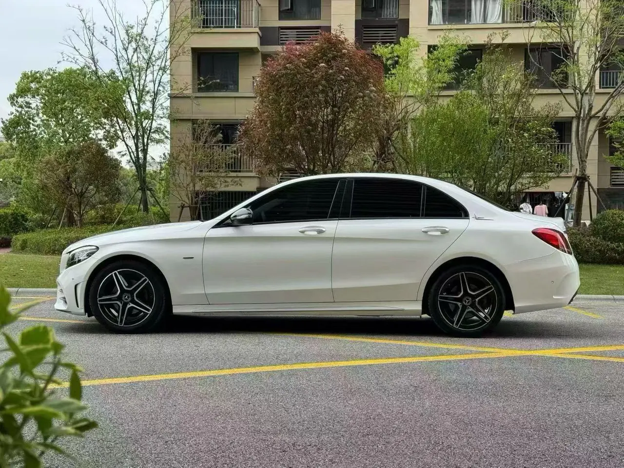 Mercedes Benz Class C 2021 C 260 L 48V 1.5T Sports Star Yao Zhen Tibetan Edition Automatic Gear 5