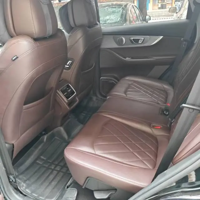 Chery 2024 Ruihu 8 PRO 2.0T 390T Champion Edition Two-Drive Peak Edition 5-seat Automatic Gear 4
