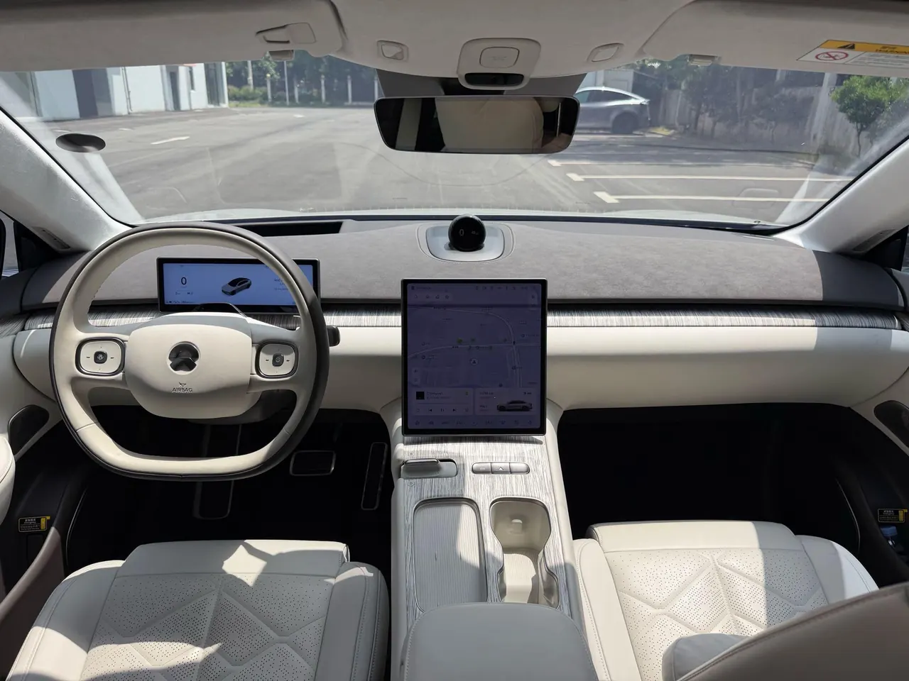 NIO 2024 ET7 75kWh Executive Signature Edition Automatic Gear 8