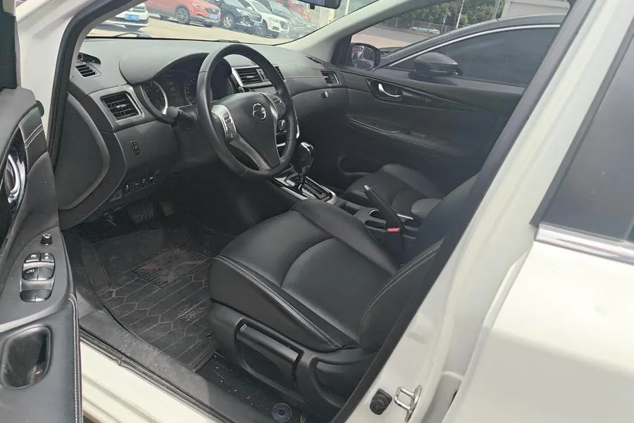 Nissan 2024 Tiida 1.6 Stepless Smart Edition Automatic Gear 2