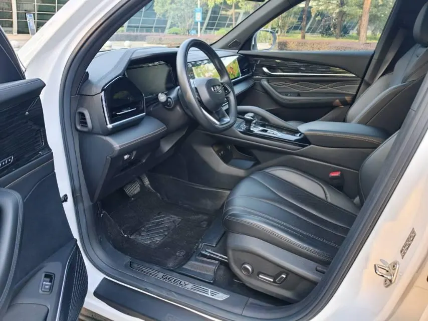 Geely 2024 XingyueL (Monjaro) 2.0TD EVO Two-Drive Long Wind Edition Automatic Gear 4