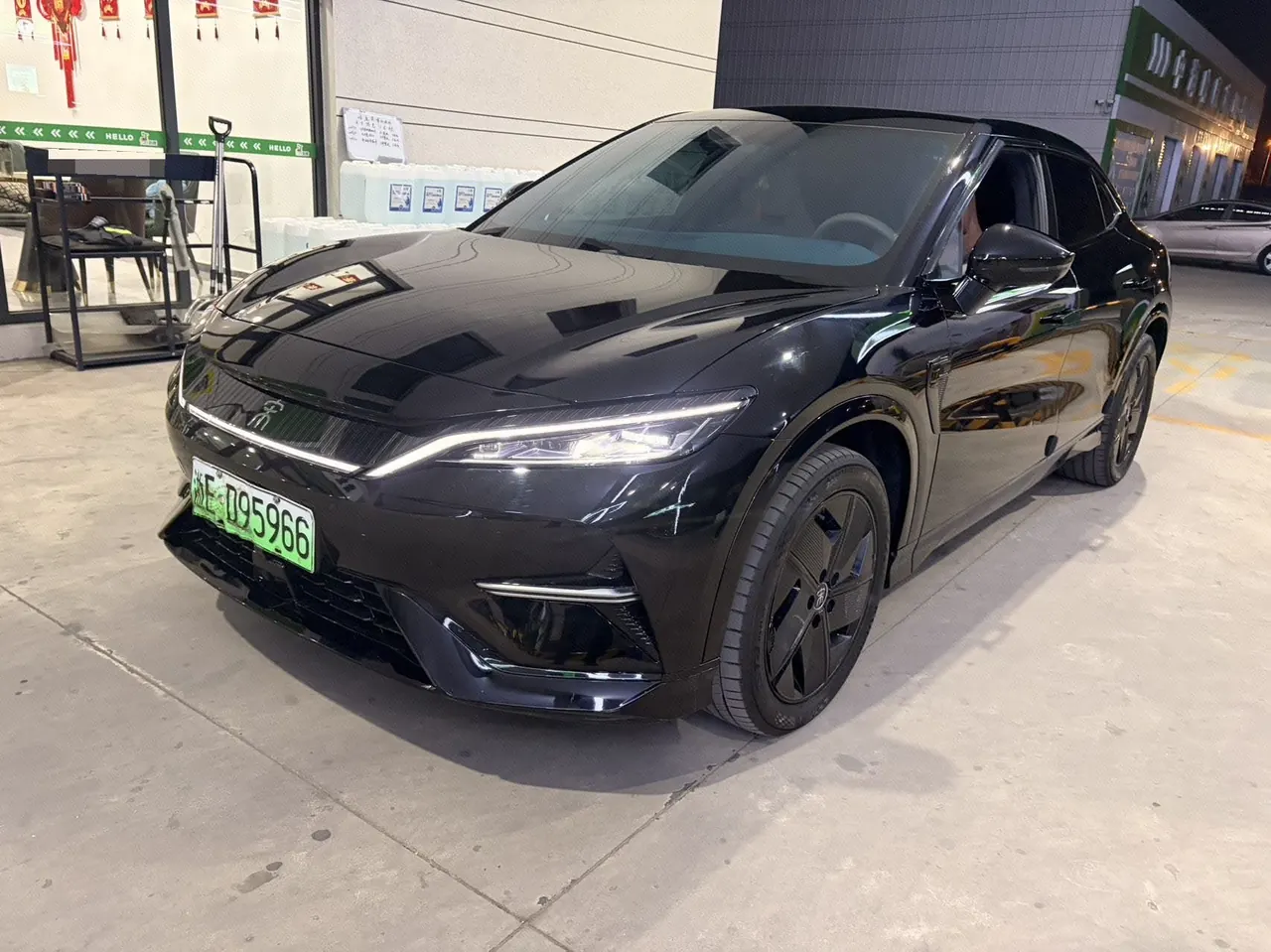 Открыть галерею: BYD 2024 Song L EV 550km Exceed automatic gear