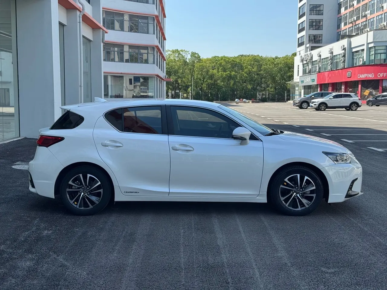 Lexus CT (Imported) 2020 CT200h 1.8 Stepless Elite Automatic Gear 9