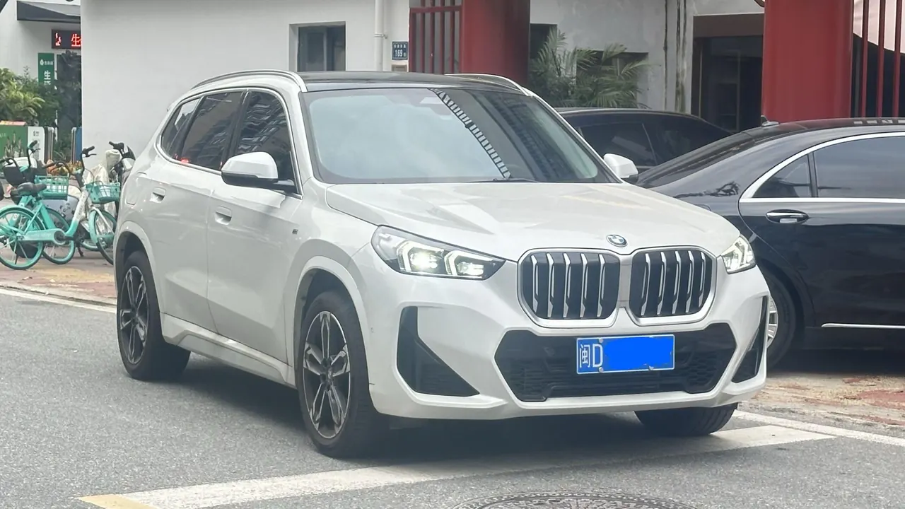BMW 2024 X1 sDrive25Li 2.0T M sports suit automatic gear 3