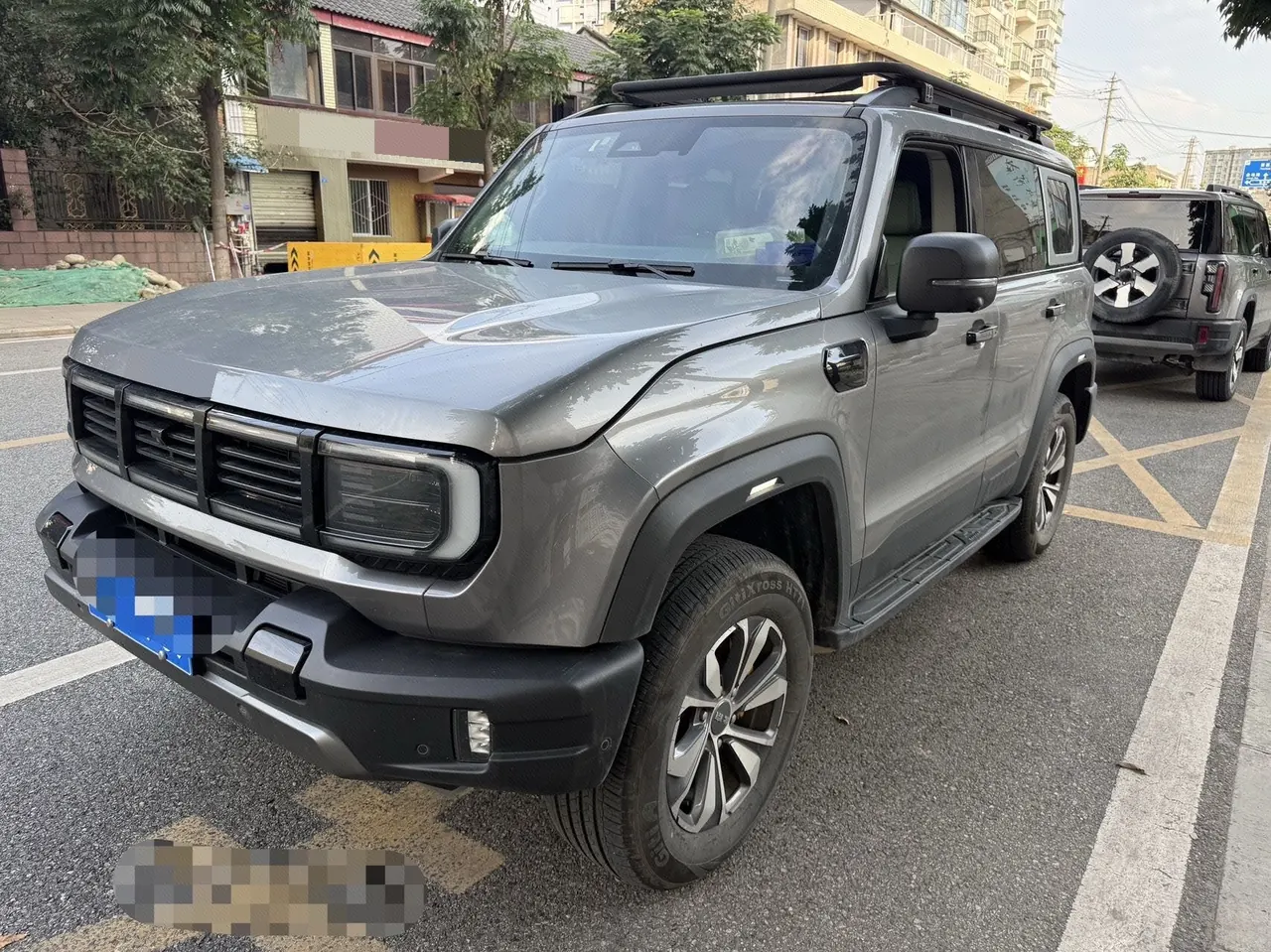 Открыть галерею: Beijing 2024 BJ40 2.0T City Hunter Edition Extreme Automatic Gear