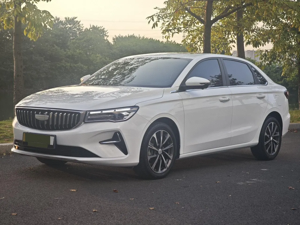 Geely 2026 Emgrand-Sanxiang 1.5 Stepless 4 million Commemorative Excellent Automatic Transmission - View 1