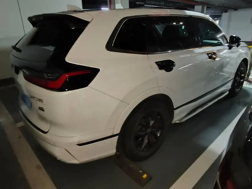 Honda 2023 Hao Ying 1.5T Stepless 240TURBO Two-Drive Deluxe Edition 5-seat Automatic Gear 5