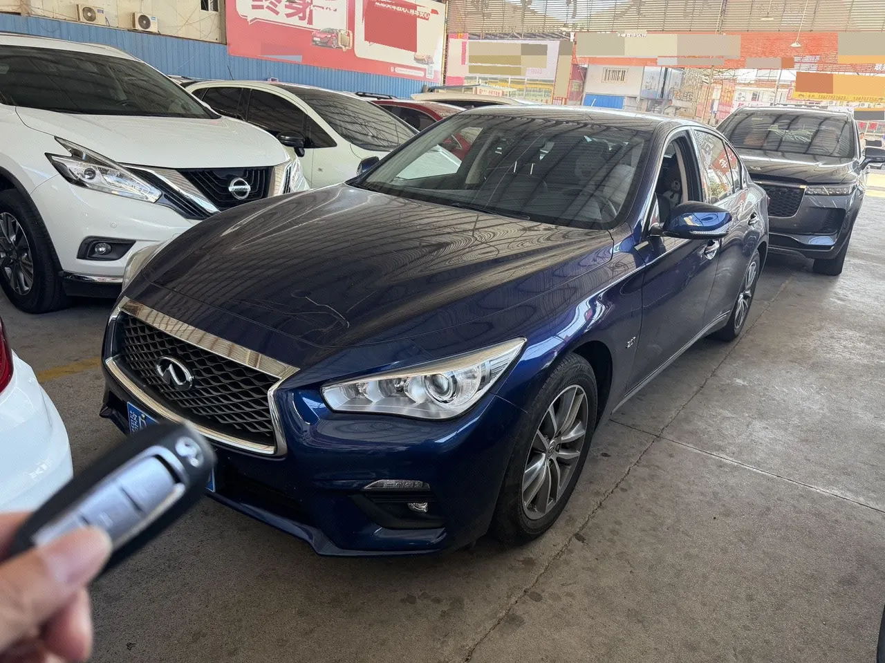 Infiniti 2021 Q50L 2.0T Comfort Edition Automatic - View 1