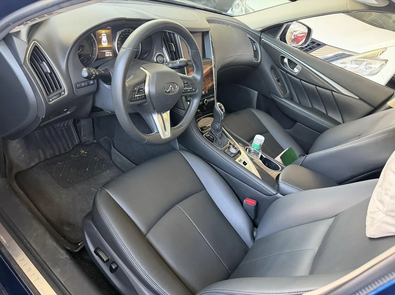Infiniti 2021 Q50L 2.0T Comfort Edition Automatic 2